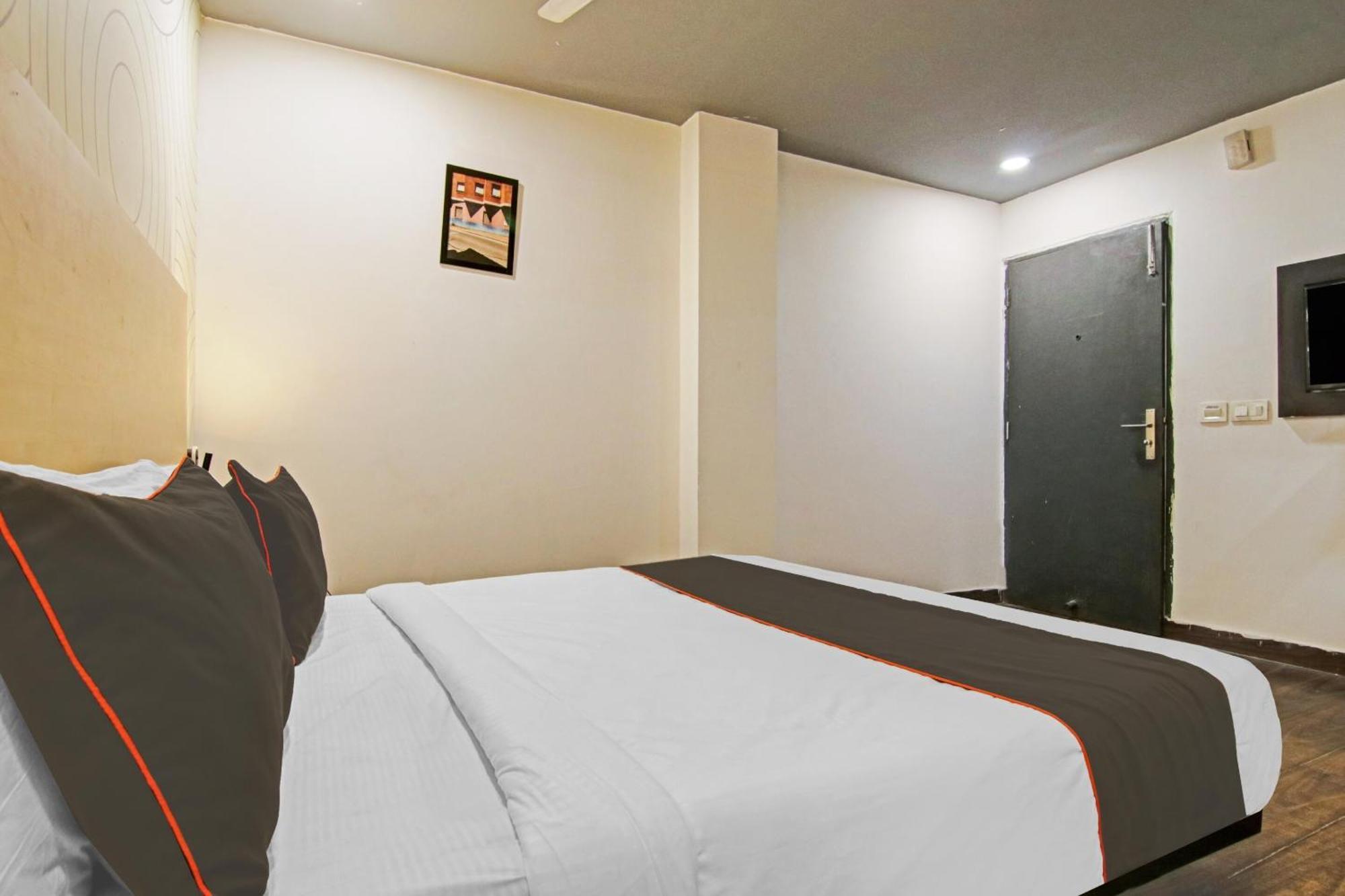 Collection O Slf Mall Sector 30 Hotell Faridabad Eksteriør bilde